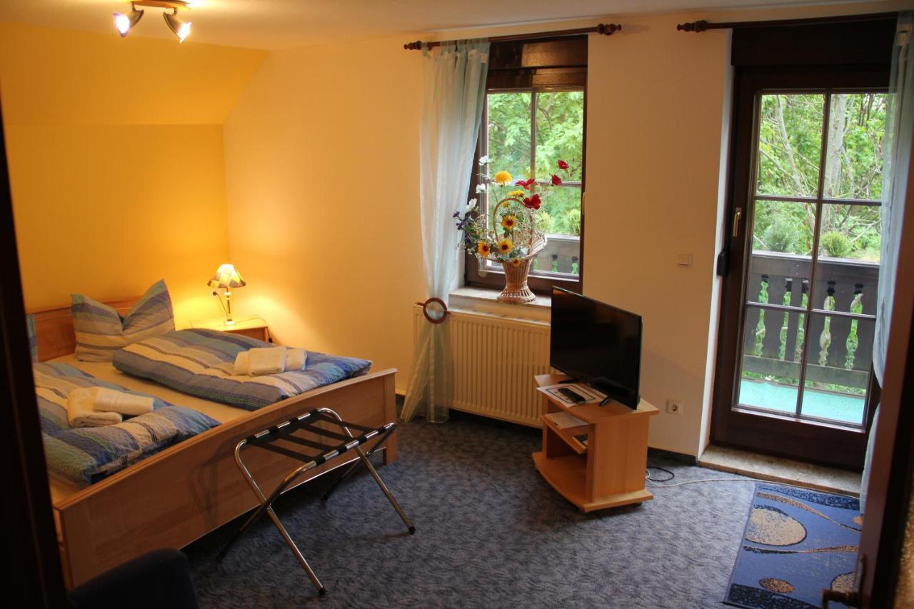 Turmgaststaette Loebau Hotel Ngoại thất bức ảnh